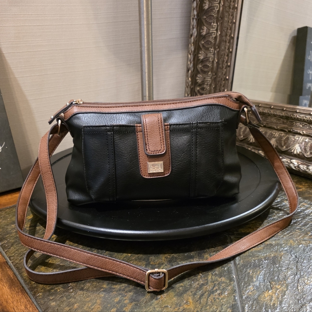 b.o.c. - Born Concepts - Black and Brown Shoulder/Crossbody Bag. EUC